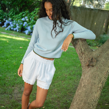 womens white linen scalloped short