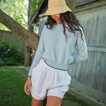womens white linen scalloped short
