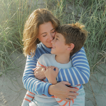 women's regatta and light blue stripe cropped knit sweater
