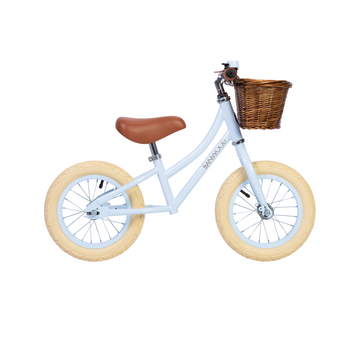 banwood balance bike first go