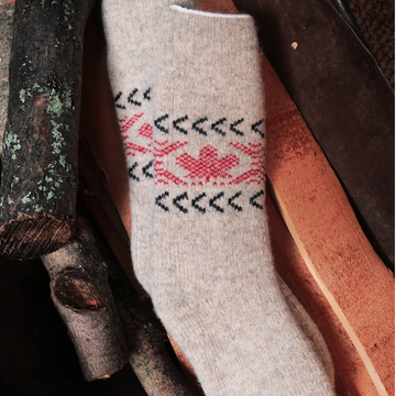 muttonhead adult whistler cabin socks