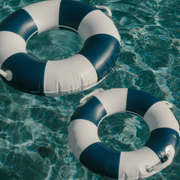 business & pleasure navy classic pool float